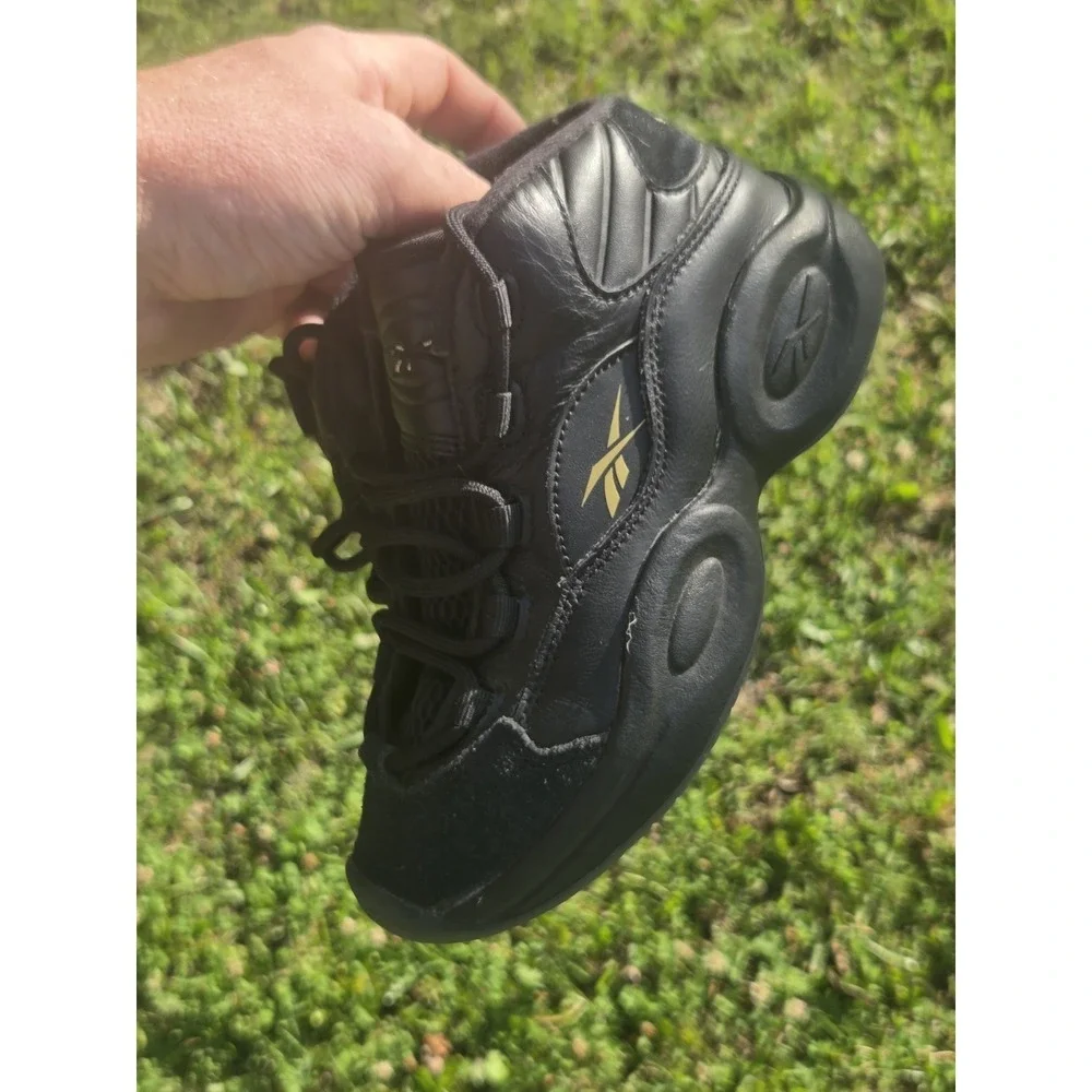 Reebok Question Mid Sneakers Shoes Leather Black Size 1.5 Allen Iverson